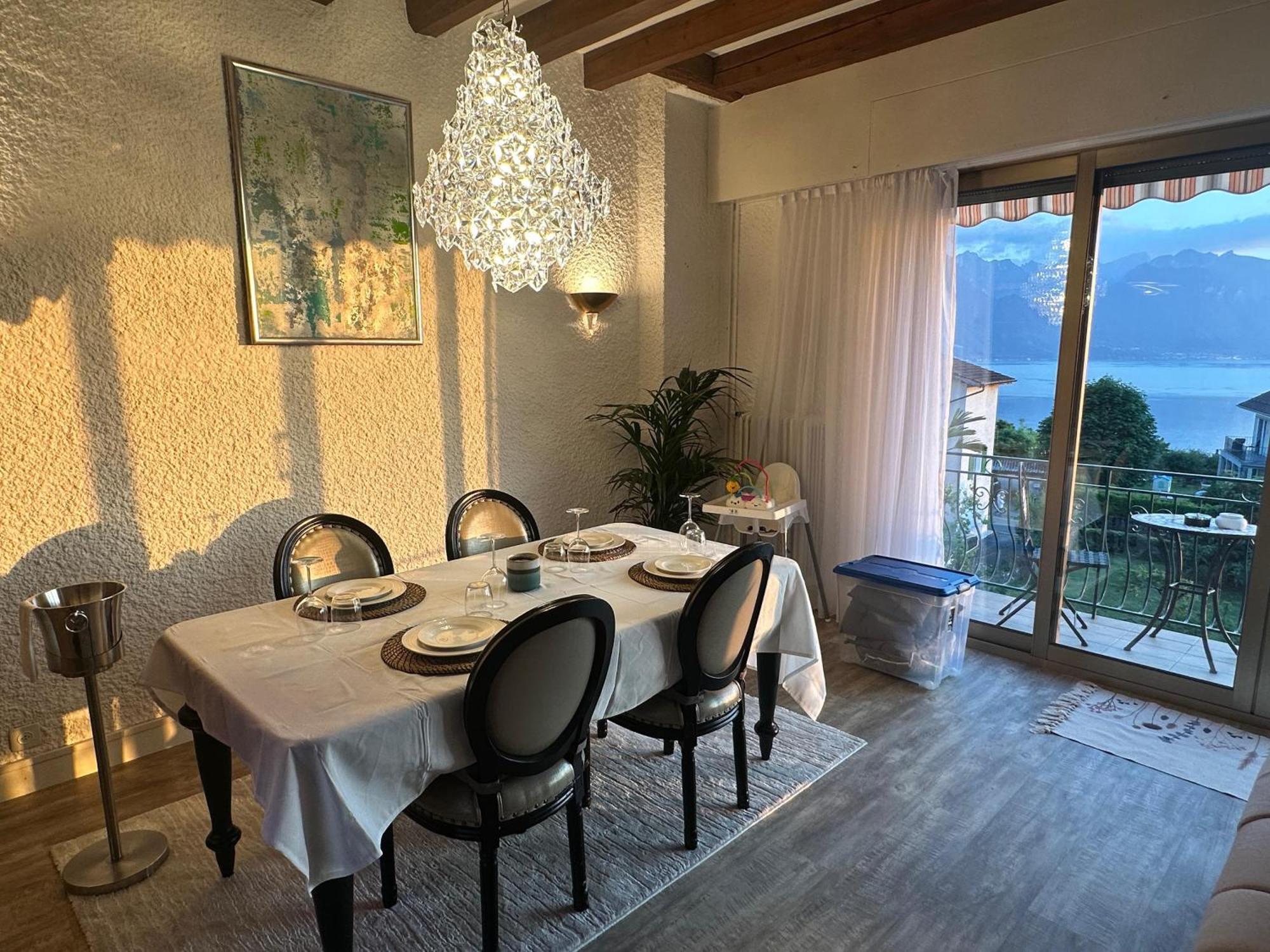 Villa Montreux Kültér fotó